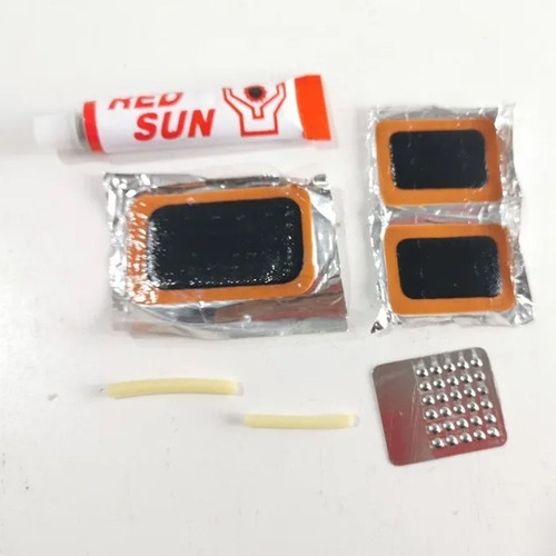 Imagen 2 de 4 de Kit Parches Solucion Repara Bicicleta Gomines Lija