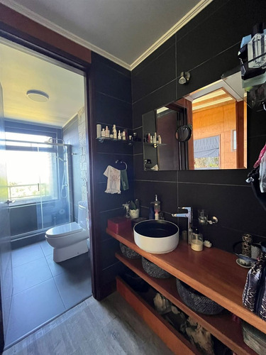 Casa En Venta De 4 Dorm. En Pucón