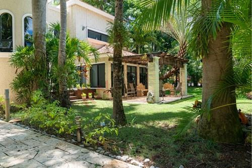 Villa En Venta Playa Del Carmen Playacar Fase 2 A Unos Cuantos Metros Del Mar Caribe