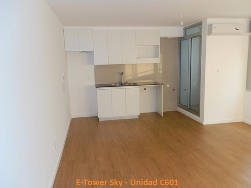 Imagen 2 de 7 de Apartamento 2 Dormitorios Con Renta- E Tower Sky #601 - Campiglia