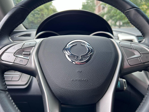 SsangYong Tivoli 4x2 Mt Std