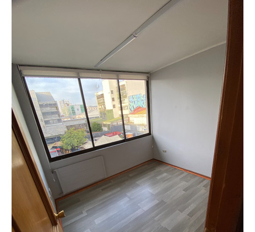 Arriendo Estupenda Y Amplia Oficina Remodelada Concepción