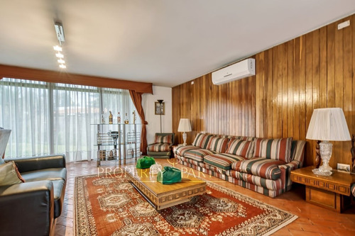 Imagen 3 de 8 de Acogedora Casa En Venta Para Remodelar En La Reina Alta