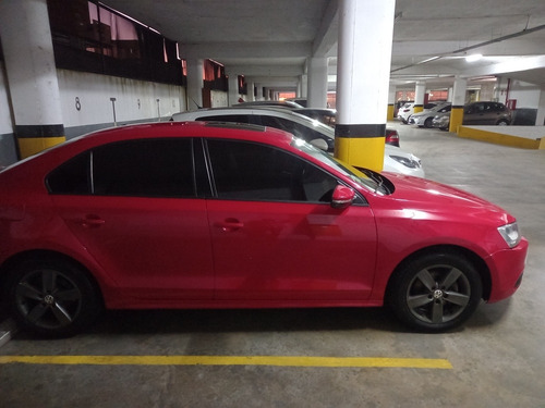 Imagen 3 de 7 de Volkswagen Vento 2014 2.5 Advance Plus 170cv
