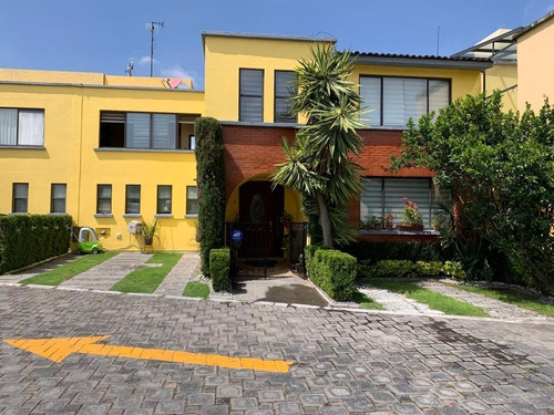 Imagen 1 de 18 de Casa En Venta En Santa Cecilia, Metepec