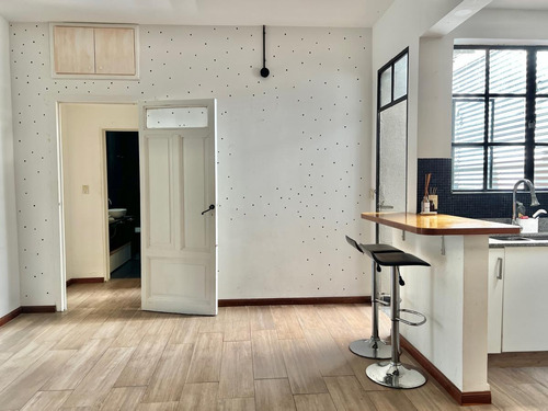 Imagen 10 de 25 de Imperdible Casa Hecha A Nuevo Con Terraza Propia A Cinco Cuadras Del Centro De Martinez.