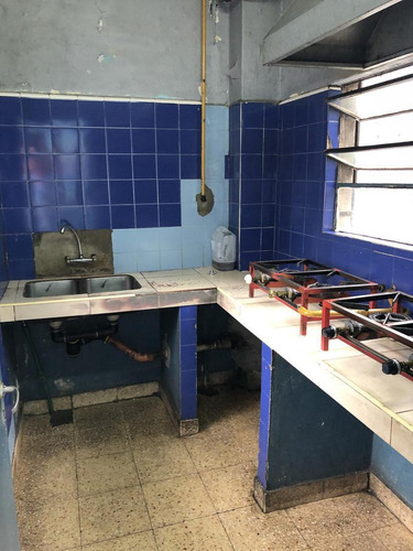 Imagen 23 de 30 de Edificio Comercial En Venta - Ideal Hostel/residencia/pensión - San Telmo