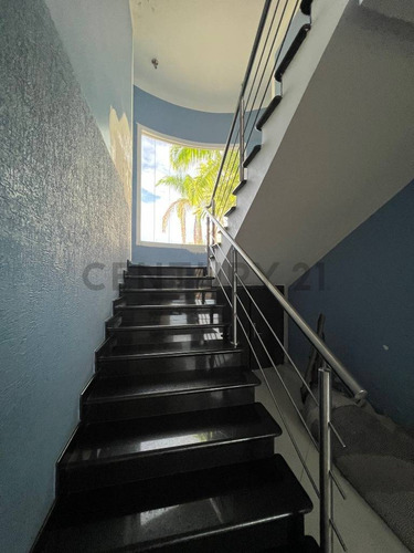 Casa En Venta Lecheria C R Las Villas