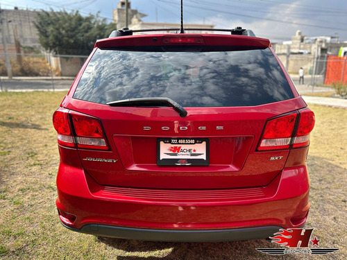 Dodge Journey 2.4 Sxt 7 Pasajeros Plus At