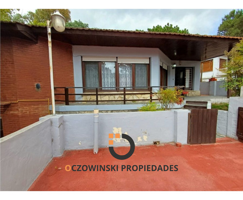 Chalet + Locales A La Venta En Block (villa Gesell)