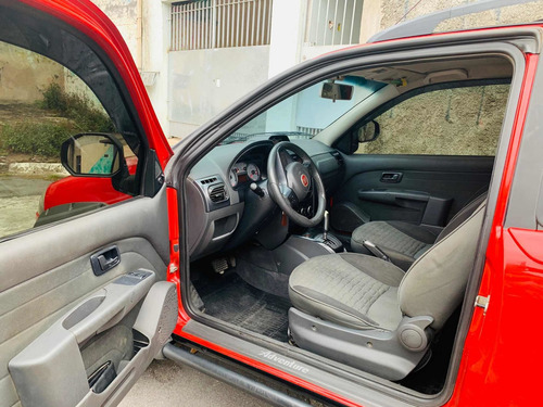 Fiat Strada 1.8 16v Adventure Cab. Dupla Flex Dualogic 2p