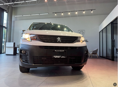 Peugeot Partner 1.2 Maxi pack 2p At