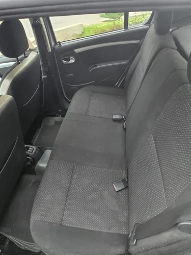 Renault Sandero Stepway 1.6 Mt