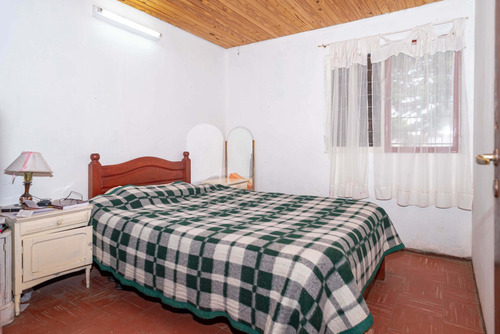 Imagen 14 de 21 de Casa En Venta En B° Castañares Zona Norte 4 Dorm