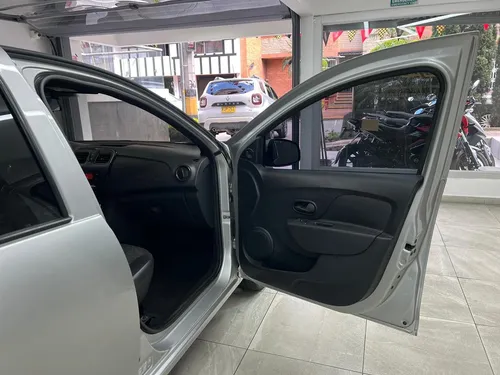 Renault Logan Mt 2023