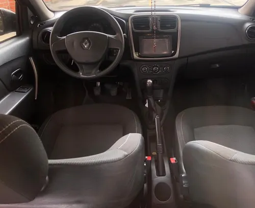 Renault Logan 1.6 Expression