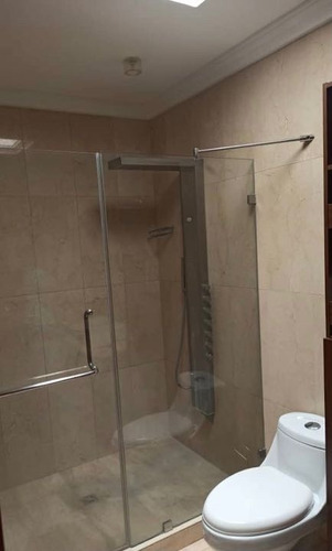 Imagen 16 de 17 de Se Vende Casa 278 M2 En Naguanagua, Valencia