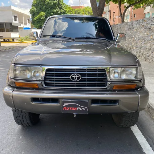 Toyota Land Cruiser Burbuja