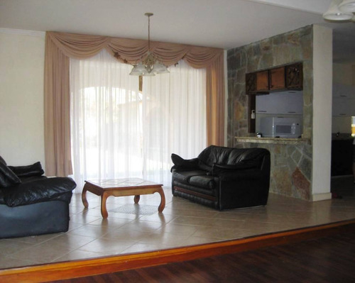 Imagen 3 de 13 de Vendo Casa Estilo Chalet En Guataparo Rp