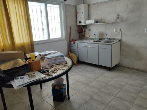 Imagen 19 de 20 de Galpon Comercial Con Local En Alquiler Paternal/chacarita