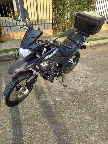 Akt Adventur 250