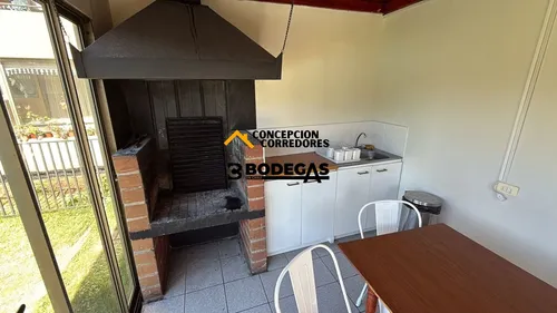 Arriendo Departamento De 70 M2, Lomas De San Sebastian