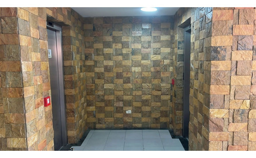 Se Vende Apto 69m2 2h/2b/2p Macaracuay 1114