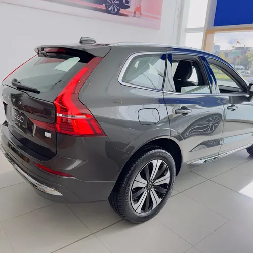 Volvo XC60T8 Plus