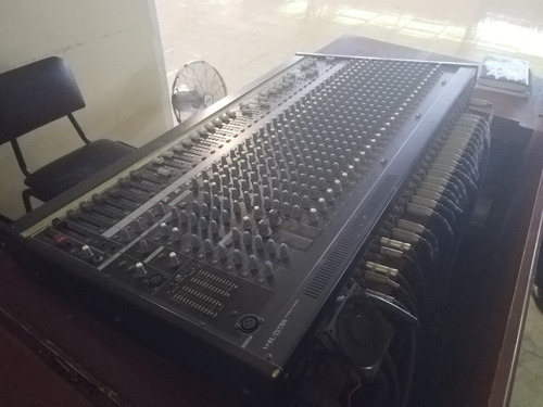 Consola Yamaha Mg32/14fx (Usado)