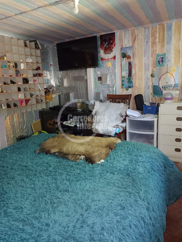 Casa En Venta De 4d En Terreno De 1.038 M2 En Requínoa