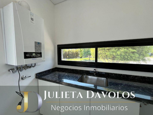 Imagen 10 de 22 de Casa En Venta 4 Dormitorios Barrio El Canton Con Pileta