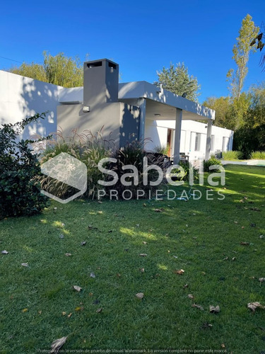 Imagen 24 de 26 de Venta De Casa 3 Dormitorios, En Villa Elisa. La Plata
