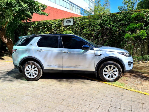 Imagen 2 de 12 de Land Rover Discovery Sport