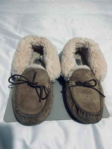 Ugg Talla 5