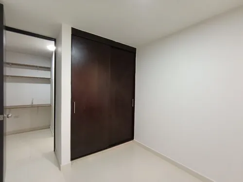 Apartamento En Arriendo En Prados Del Este. Cod A30473