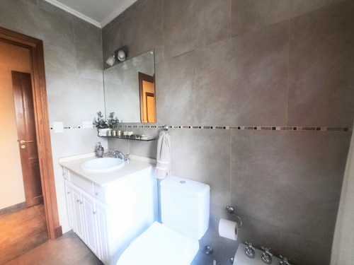 Venta Casa 4 Ambientes En La Concepción
