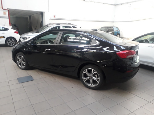 Imagen 7 de 25 de Chevrolet Cruze Premier 4 Puertas 0km Wifi + Onstar