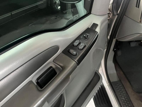Ford F-250 3.9 Xlt 4x2 2p