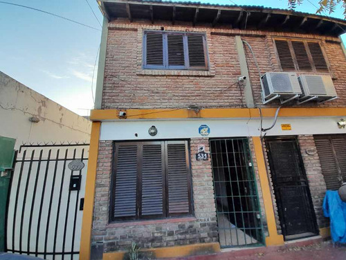 Duplex En Venta En Ituzaingo Norte