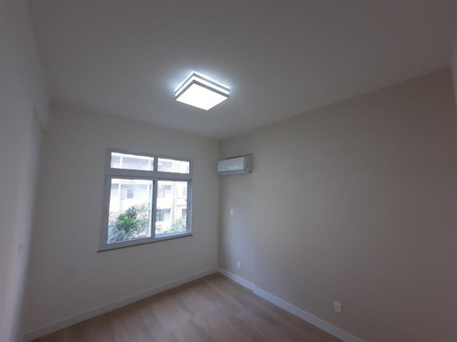 Imagem 3 de 17 de Apartamento - Ref: Ba33073