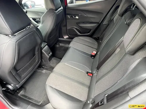 Peugeot 2008 Gt Line 1.2cc At Aa 4x2