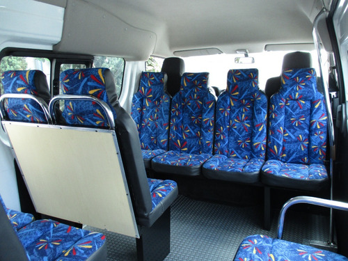 Imagen 13 de 15 de Nissan Urvan Panel Ventanas 2019 Mt. Con Conversión