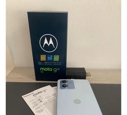 Celular Moto G84 Cuero Vegano Azul Ártico (Usado)