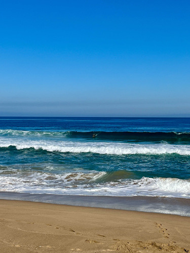 Sitio Con Rol Y Vista Despejada Al Mar (65746)
