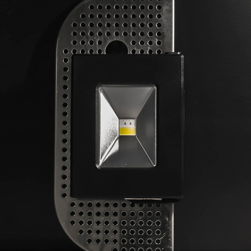 Reflector Led Portátil Luz De Emergencia + Carga Usb Rgb