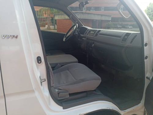 Imagen 10 de 15 de Toyota Hiace