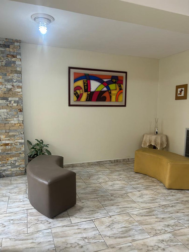 Apartamento En Venta Conj. Resd. Los Roques, Intercomunal Turmero- Maracay