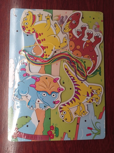 Juego Didáctico En Madera / Para Enhebrar Animales!!!