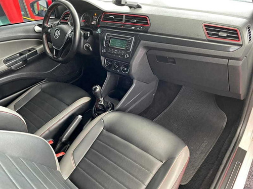 Imagem 12 de 13 de Volkswagen Saveiro 1.6 Msi Pepper Ce 8v Flex 2018