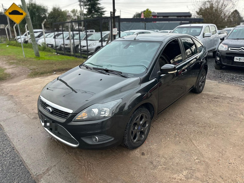 Ford Focus 2 2.0 Ghia Mt